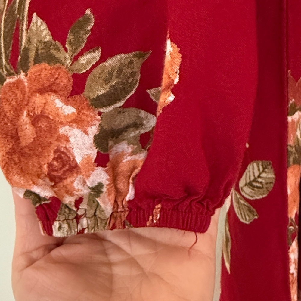 Altar'd State Eyelet Floral Blouse Size Small Bohemian Flowy Lightweight - Picture 4 of 7